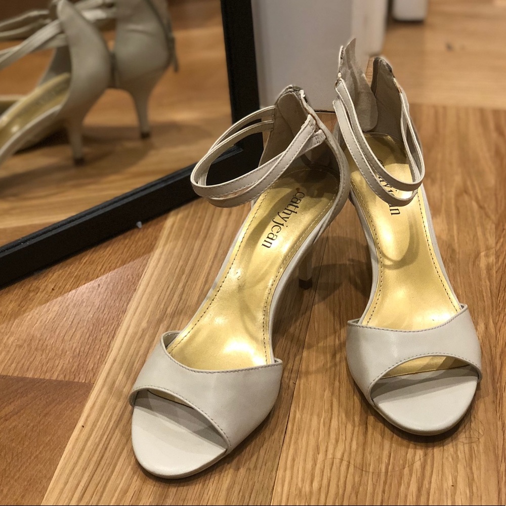 Heeled sandals